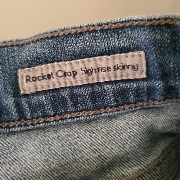 Citizens of Humanity Rocket Crop High Rise Skinny Jean - Picture 3 of 7